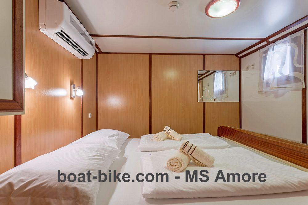 MS Amore - double cabin upper deck
