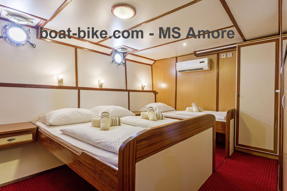 MS Amore - triple cabin lower deck