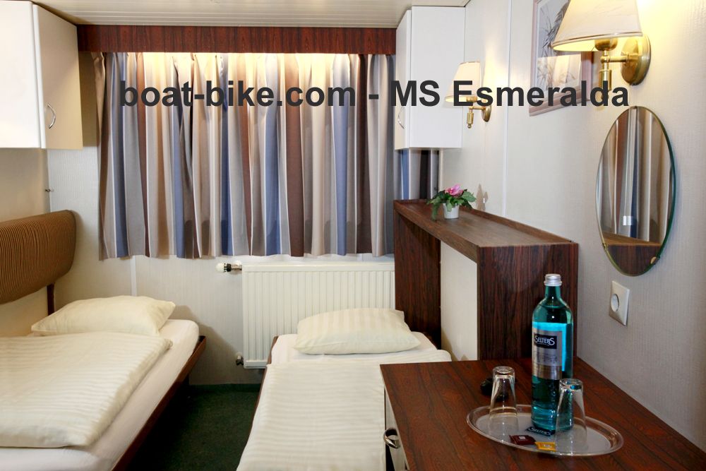 MS Esmeralda - cabin