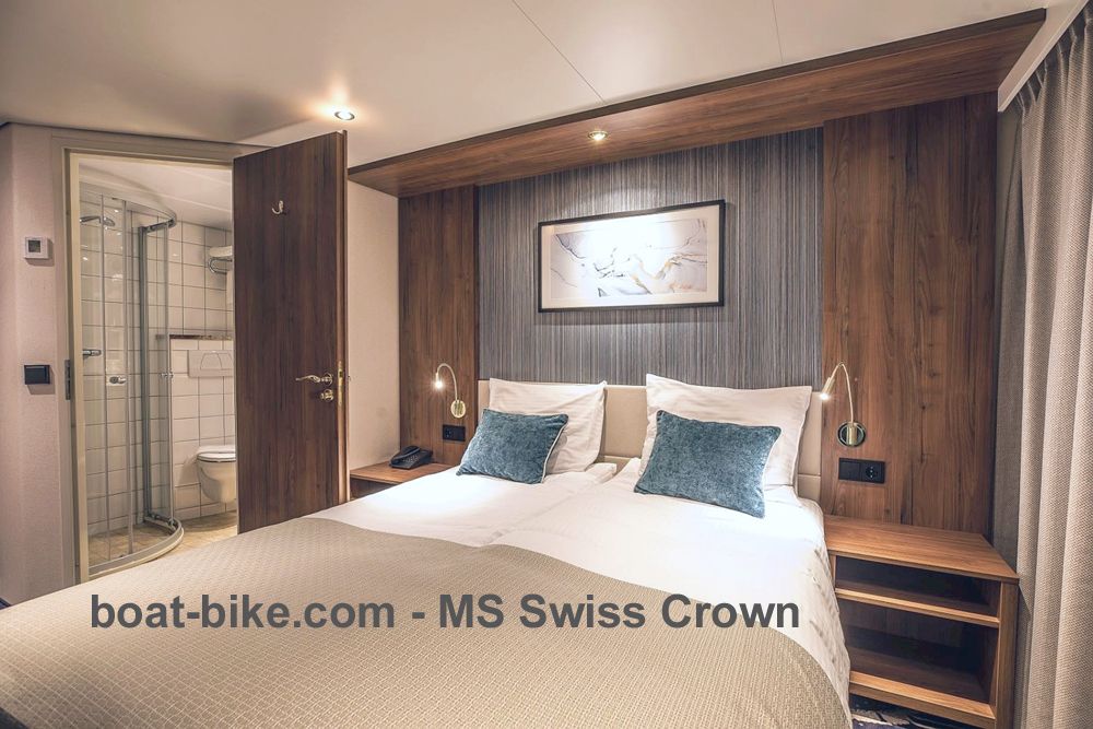 MS Swiss Crown - cabins middle/main deck