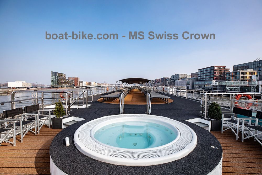 MS Swiss Crown - sundeck