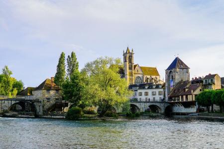 Burgund mit Rad & Schiff - Moret-sur-Loing